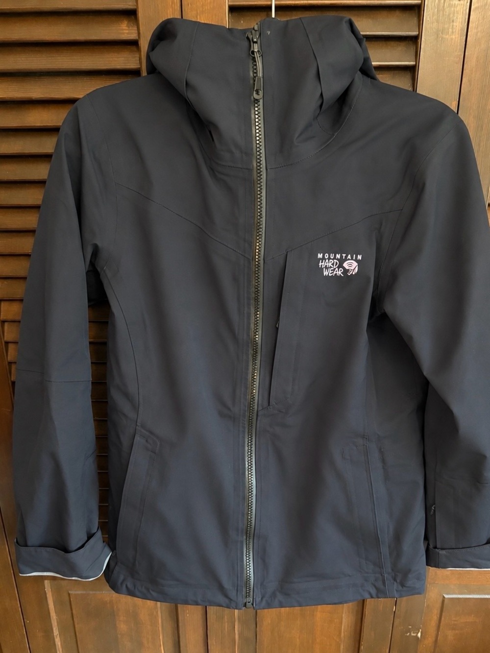 Mountain Hardwear Women’s Straight Chuter Dry.Q RECCO Ski Jacket OL6773